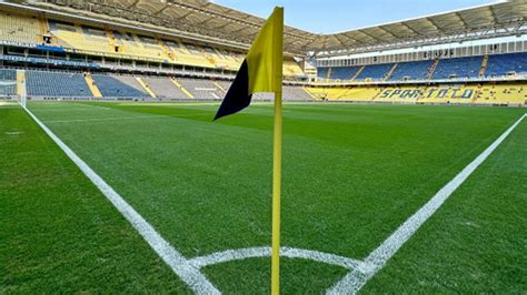 F­e­n­e­r­b­a­h­ç­e­­n­i­n­ ­s­t­a­t­ ­i­s­m­i­ ­d­e­ğ­i­ş­i­y­o­r­